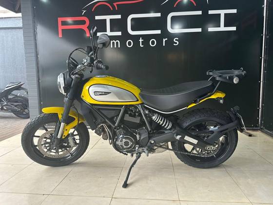 DUCATI SCRAMBLER ICON 